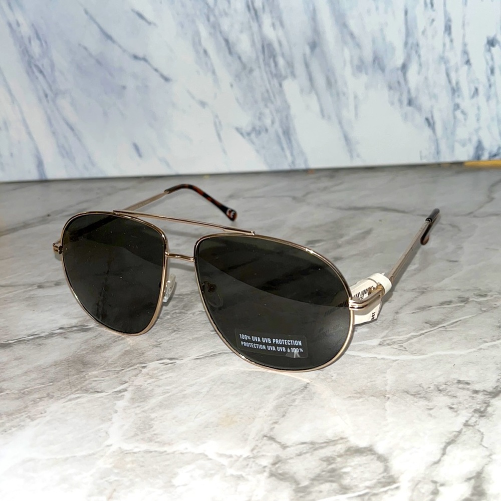 NEW Aerie sunnies gold color aviator sunglasses 54